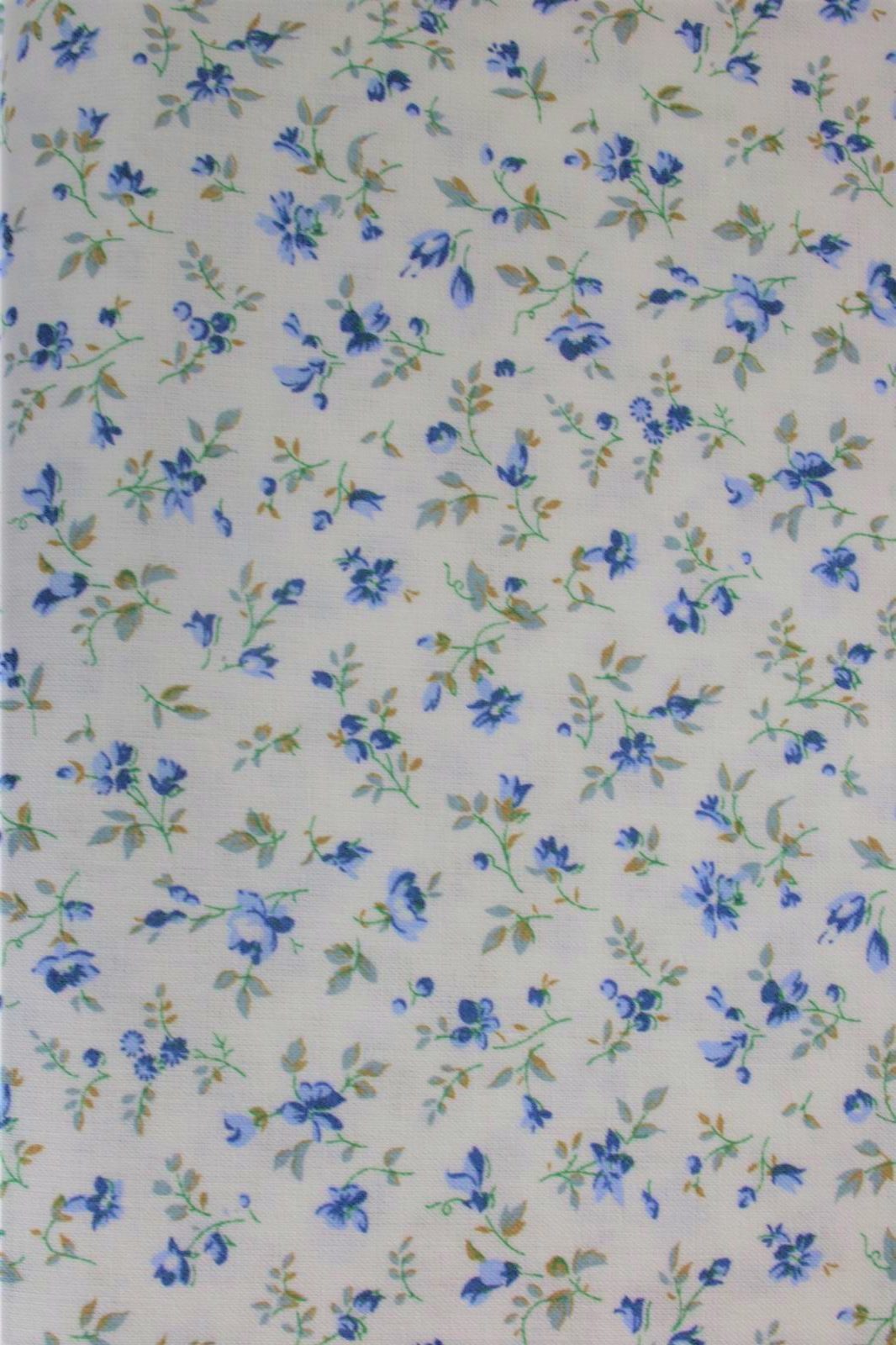 baumwolle renforce bluemchen mini fleurs weiss blau kleine bluemchen westfalenstoffe naehzimmer mit herz onlienshop